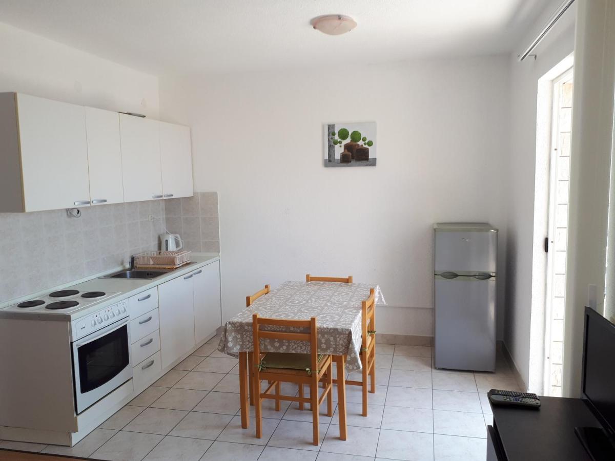 Apartments Sophie Makarska Zewnętrze zdjęcie